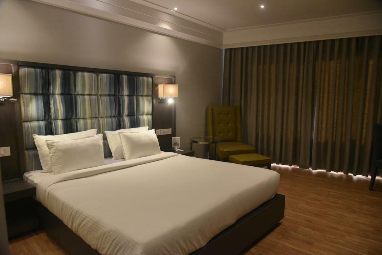 Hotel Accord Premier Raigarh Ngoại thất bức ảnh
