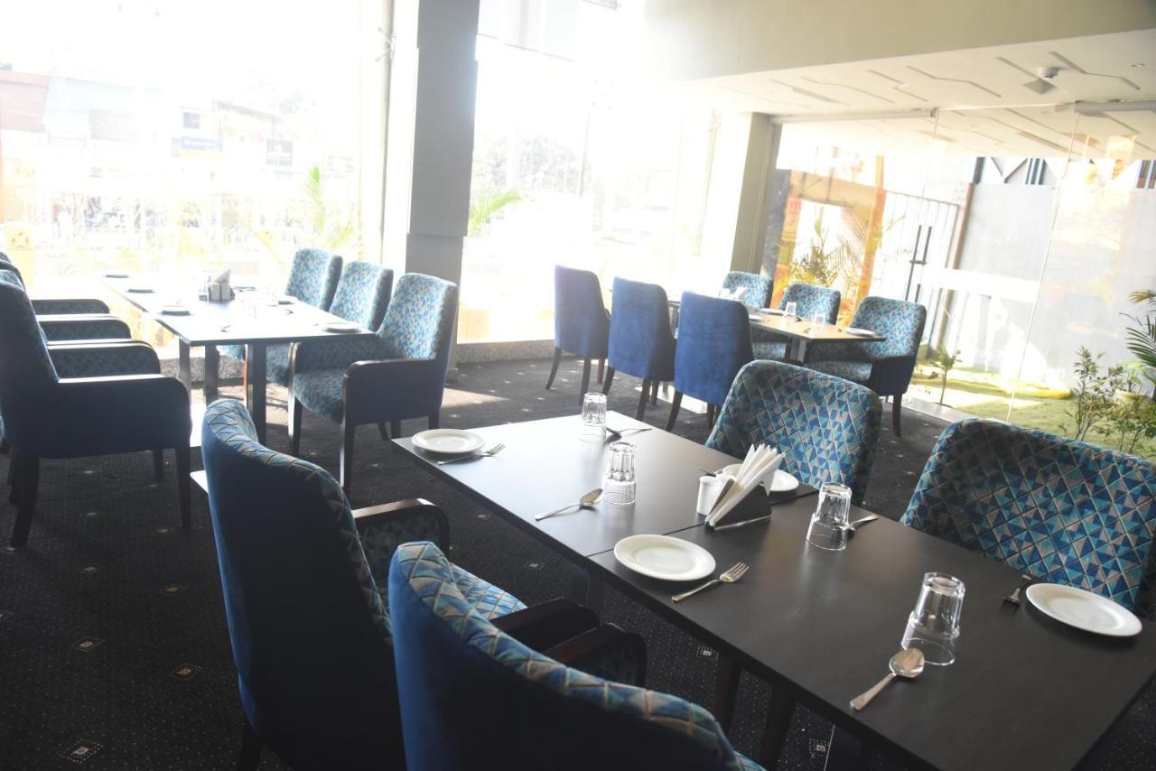 Hotel Accord Premier Raigarh Ngoại thất bức ảnh