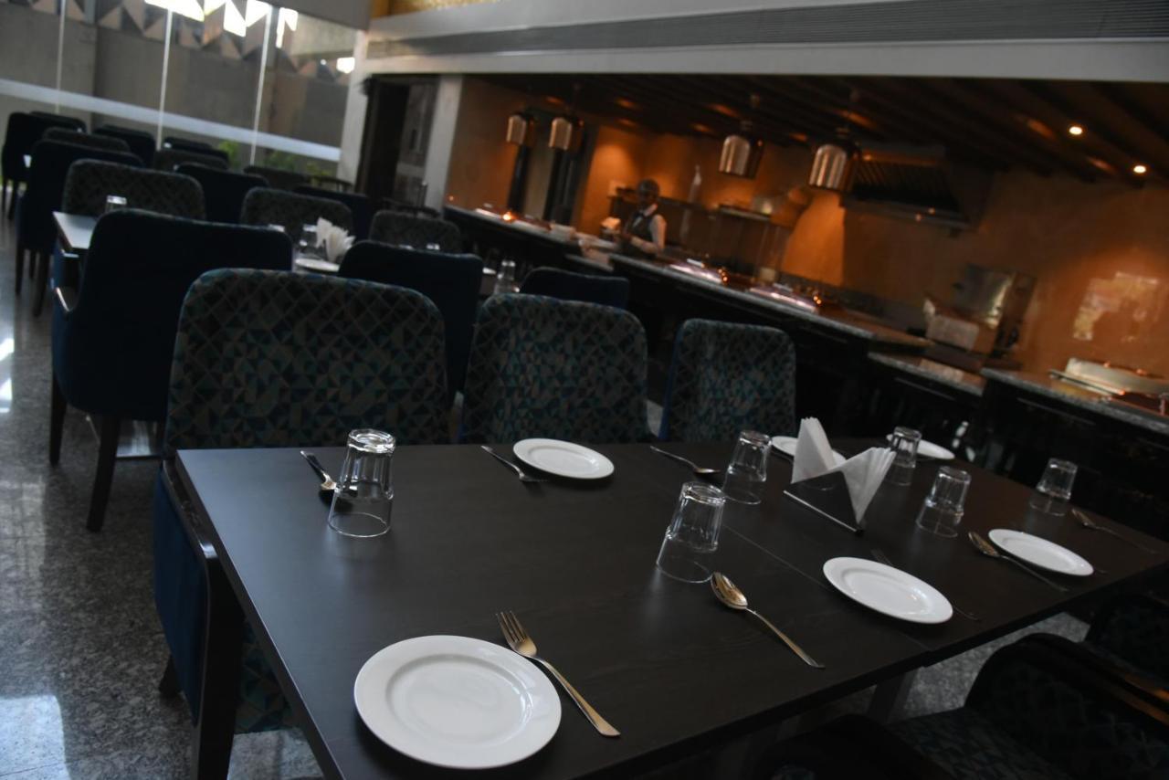 Hotel Accord Premier Raigarh Ngoại thất bức ảnh